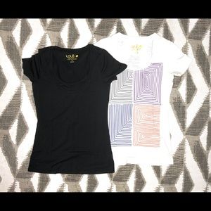 Lolë Scoop Neck Organic Cotton T-Shirts Lot of 2